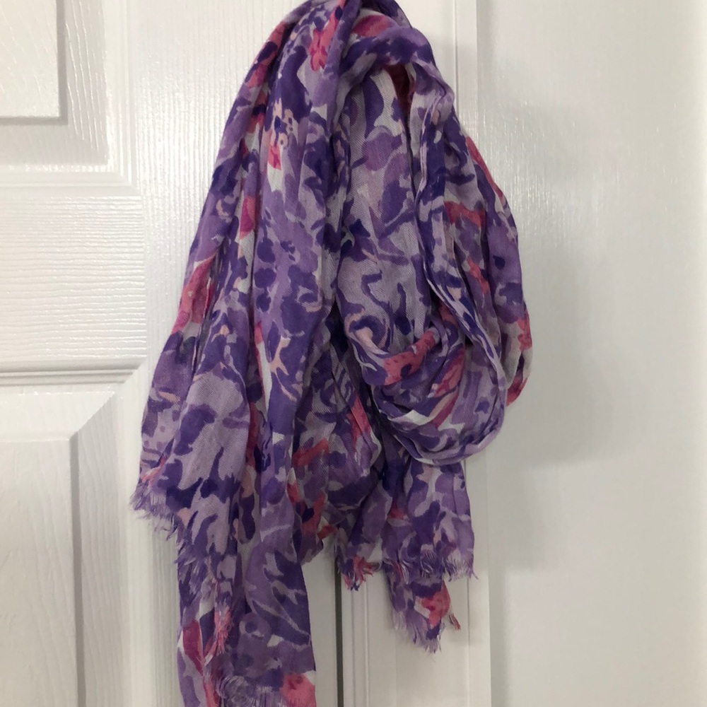 Scarf - Picture 3 of 4